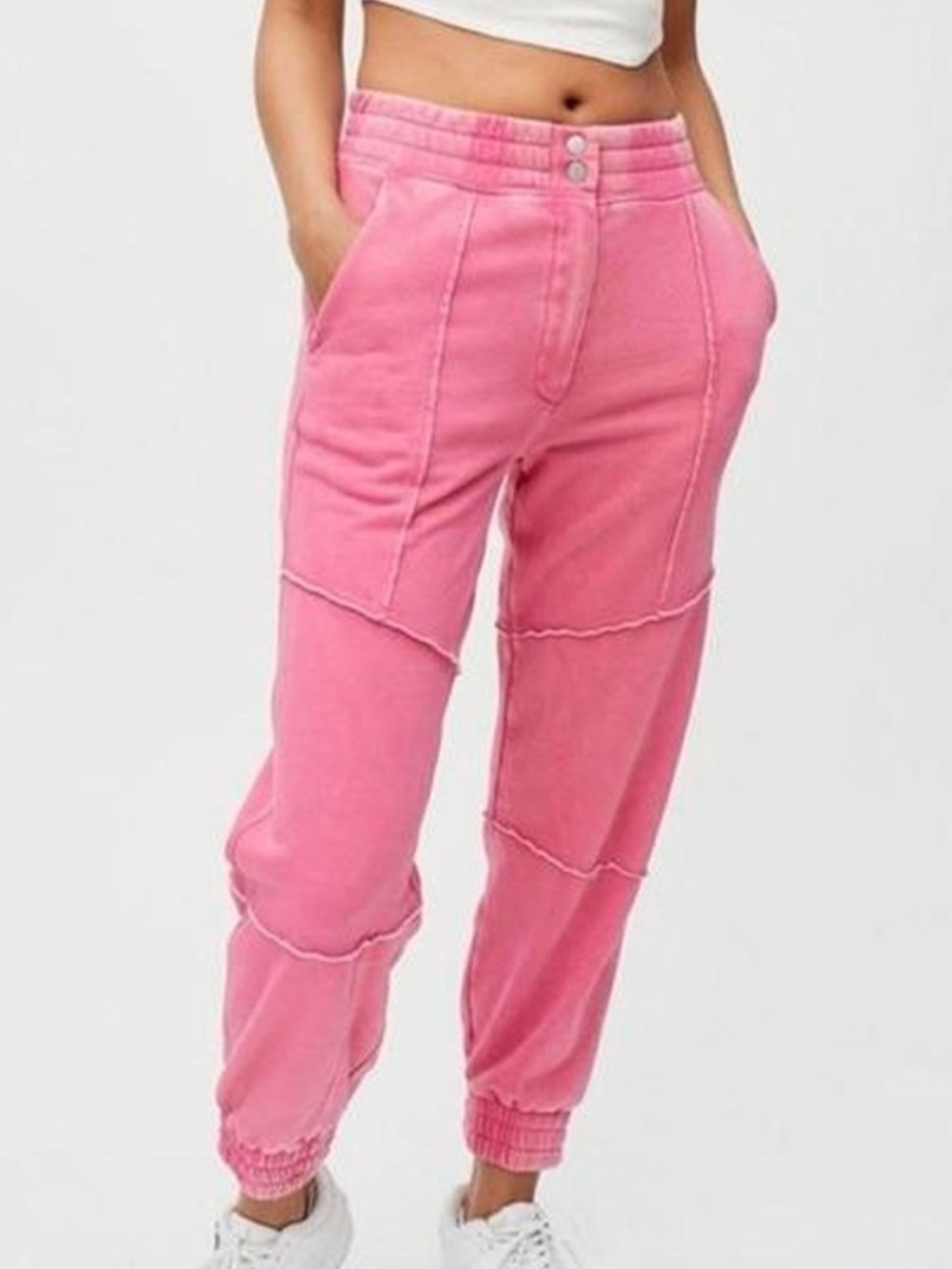 Urban outfitters BDG cargo fleece jogger in pink size small